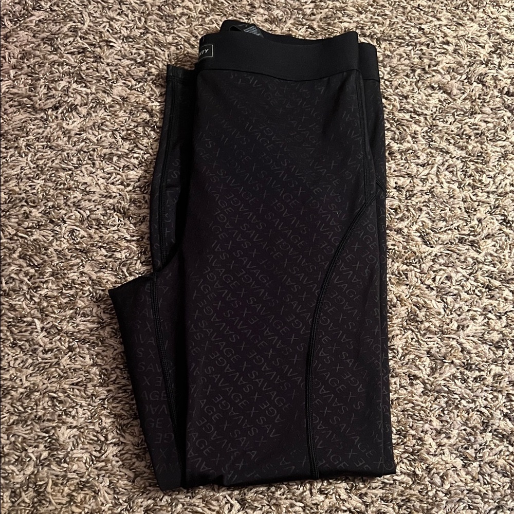 Fenty Beauty Black Logo-Trim Active Leggings